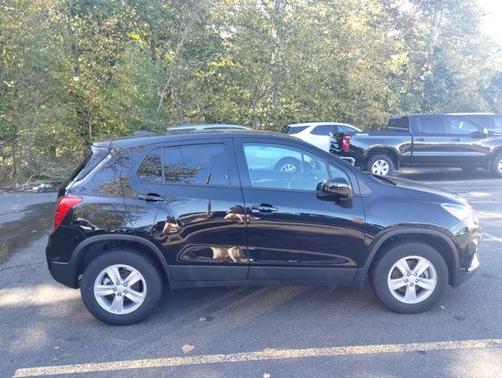 2022 Chevrolet Trax LS
