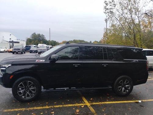 2023 Chevrolet Suburban Z71