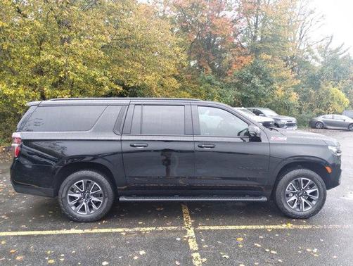 2023 Chevrolet Suburban Z71