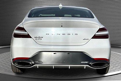 2025 Genesis G70 2.5T
