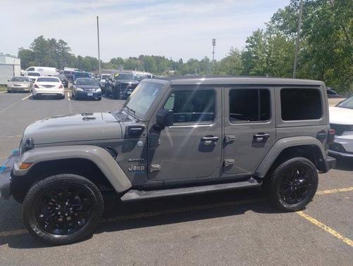 2022 Jeep Wrangler Unlimited 4xe Sahara