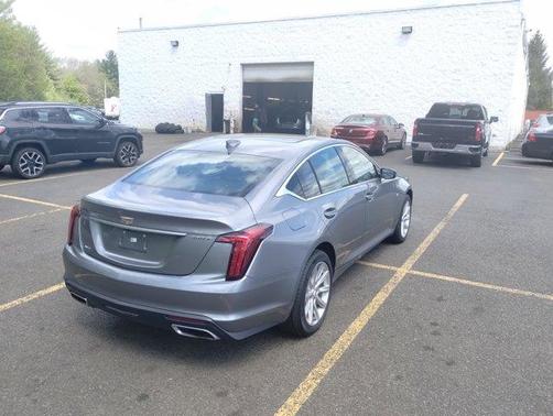 2022 Cadillac CT5 Luxury AWD
