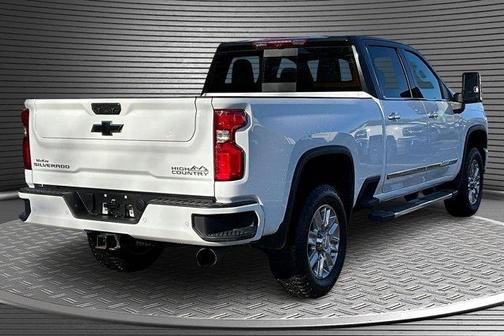 2024 Chevrolet Silverado 3500 High Country