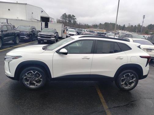 2024 Chevrolet Trax LT