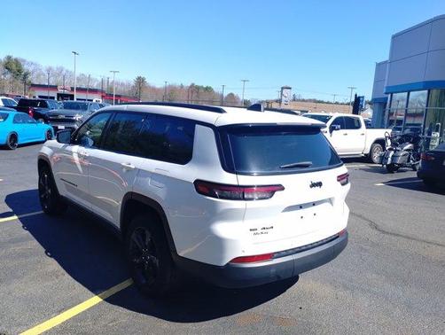 2021 Jeep Grand Cherokee L Laredo