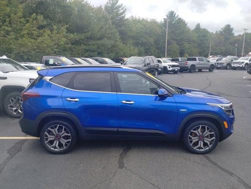2022 Kia Seltos SX