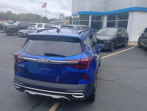 2022 Kia Seltos SX