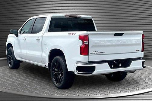 Summit White 2025 Chevrolet Silverado 1500 RST