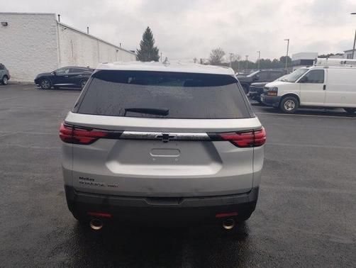 2022 Chevrolet Traverse LS