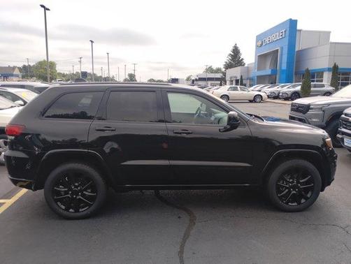 2021 Jeep Grand Cherokee Laredo X