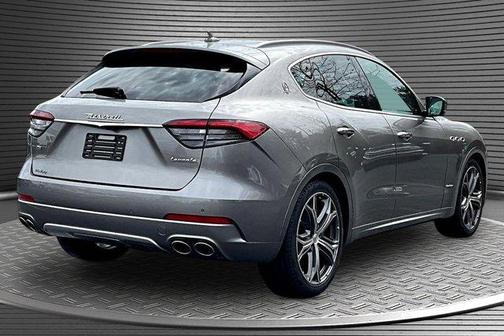 Gray 2021 Maserati Levante GranLusso