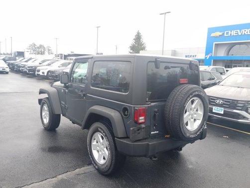 2017 Jeep Wrangler Sport