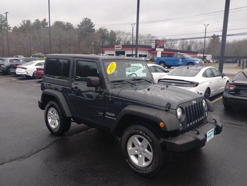 2017 Jeep Wrangler Sport