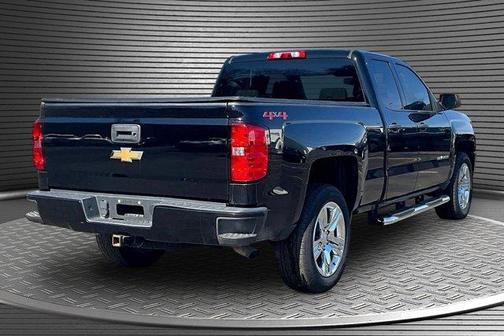 2018 Chevrolet Silverado 1500 Custom