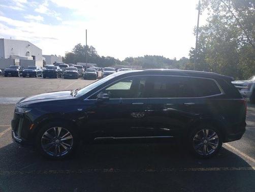 2023 Cadillac XT6 Premium Luxury AWD