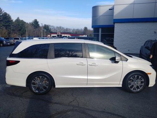 2025 Honda Odyssey Touring