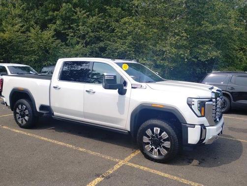 2024 GMC Sierra 2500 Denali