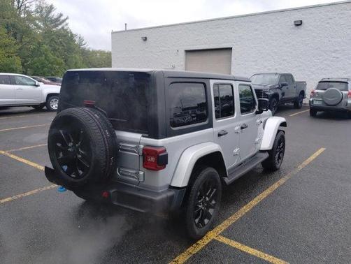 2022 Jeep Wrangler Unlimited 4xe Sahara