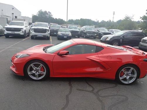 2022 Chevrolet Corvette Stingray w/2LT
