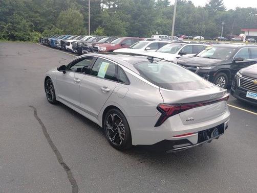 2025 Kia K5 GT-Line