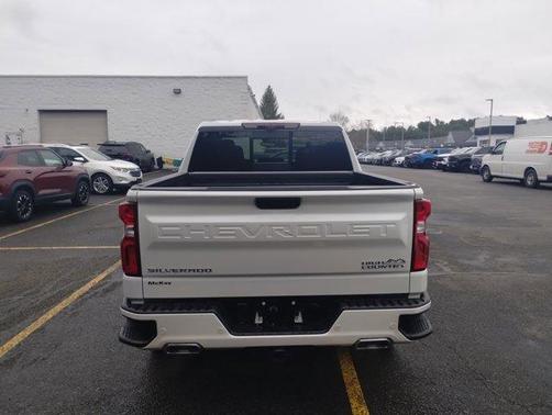 2022 Chevrolet Silverado 1500 High Country