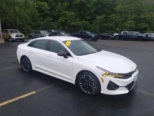 2022 Kia K5 GT-Line