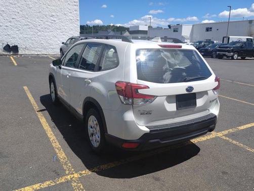 2021 Subaru Forester Base (CVT)