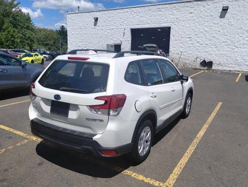 2021 Subaru Forester Base (CVT)