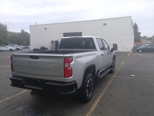 2020 Chevrolet Silverado 2500 Custom