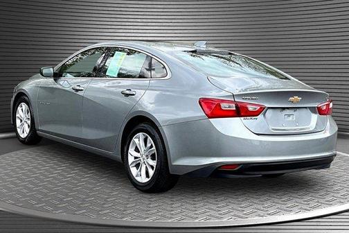 Sterling Gray Metallic 2023 Chevrolet Malibu LT
