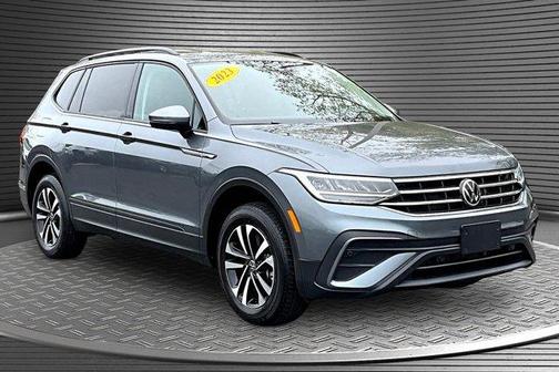 Platinum Gray Metallic 2023 Volkswagen Tiguan 2.0T S