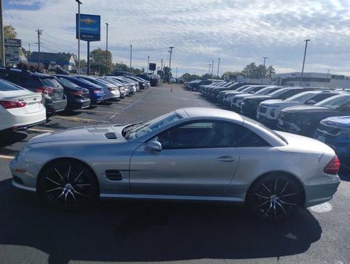 2005 Mercedes-Benz SL-Class 