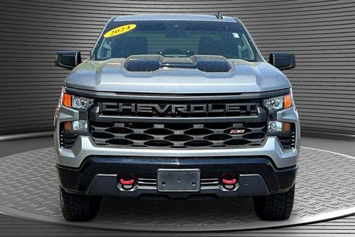 Sterling Gray Metallic 2024 Chevrolet Silverado 1500 Custom Trail Boss