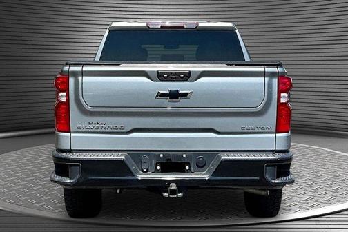 Sterling Gray Metallic 2024 Chevrolet Silverado 1500 Custom Trail Boss