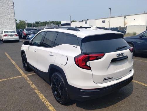 2021 GMC Terrain SLE