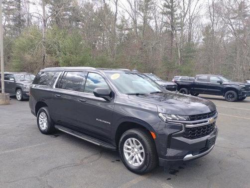 2023 Chevrolet Suburban LS