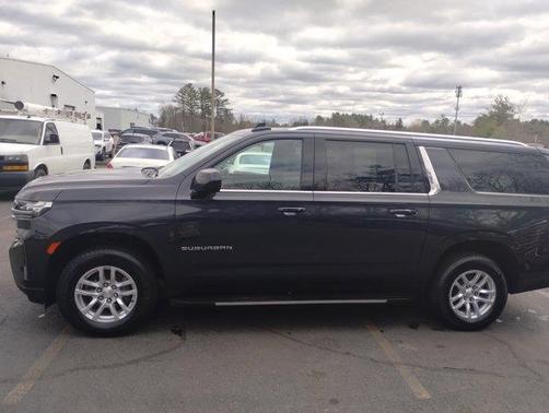 2023 Chevrolet Suburban LS