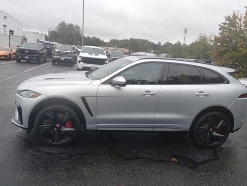 2023 Jaguar F-PACE SVR