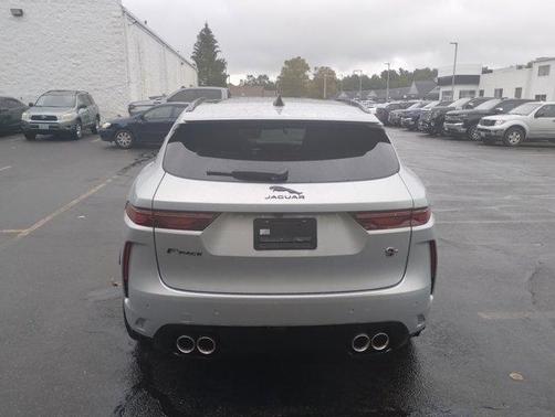 2023 Jaguar F-PACE SVR