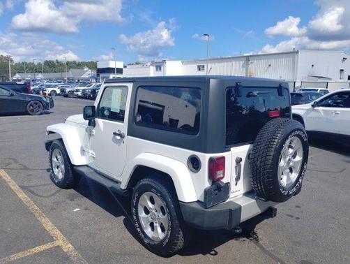 2013 Jeep Wrangler Sahara