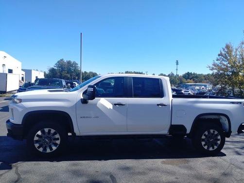 2022 Chevrolet Silverado 2500 Custom
