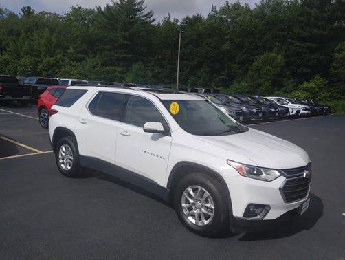 2021 Chevrolet Traverse LT Cloth