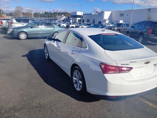 2022 Chevrolet Malibu LT