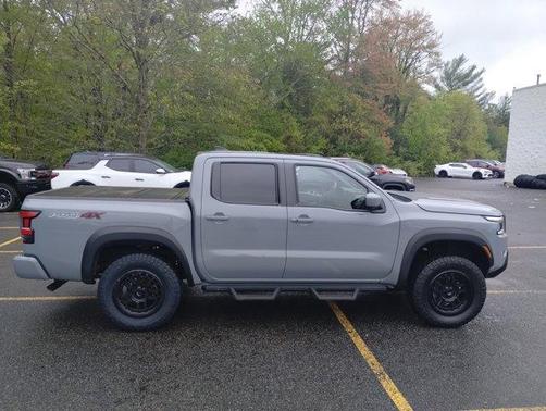 2022 Nissan Frontier PRO-4X
