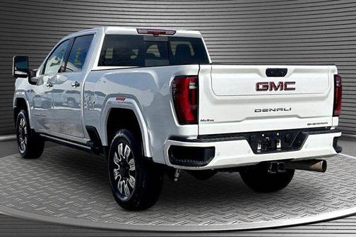 2024 GMC Sierra 2500 Denali