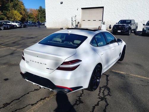 2023 Genesis G70 3.3T