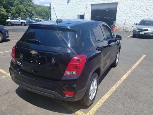 2022 Chevrolet Trax LS
