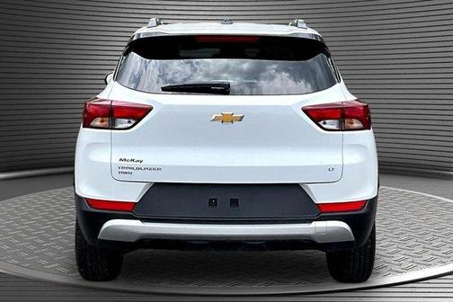 Summit White 2025 Chevrolet Trailblazer LT