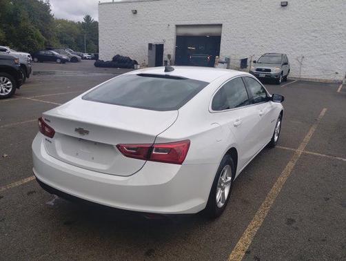 2022 Chevrolet Malibu 1LS