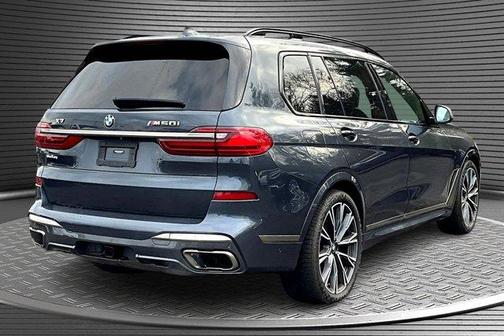 2021 BMW X7 M50i